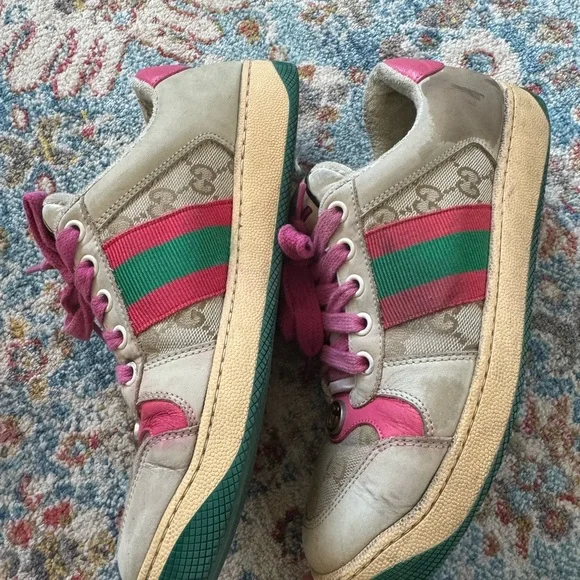 Gucci Beige and Magenta Sneakers authentic - Picture 3 of 7